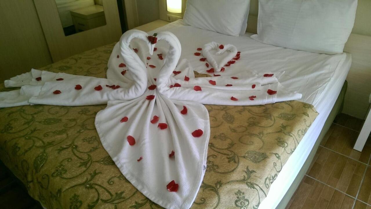Mg Moms Hotel Kemer Exterior photo